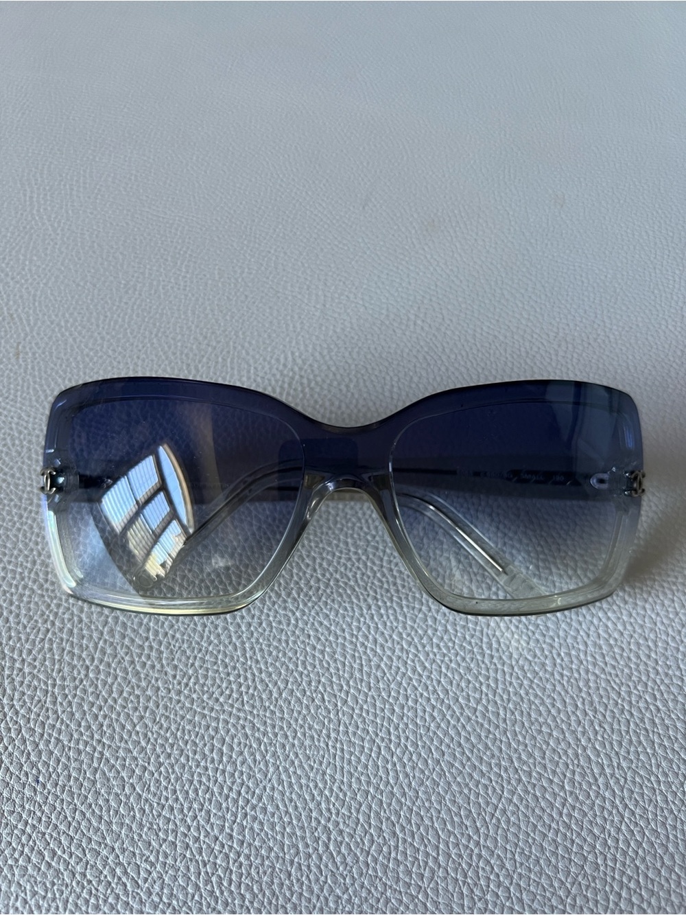 Woman Chanel Sunglasses